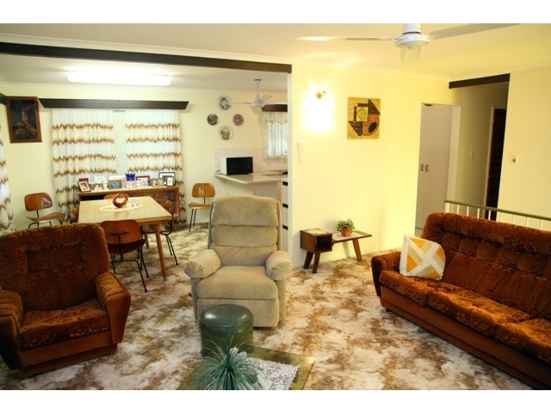 65 Wackett Street, Pallarenda QLD 4810