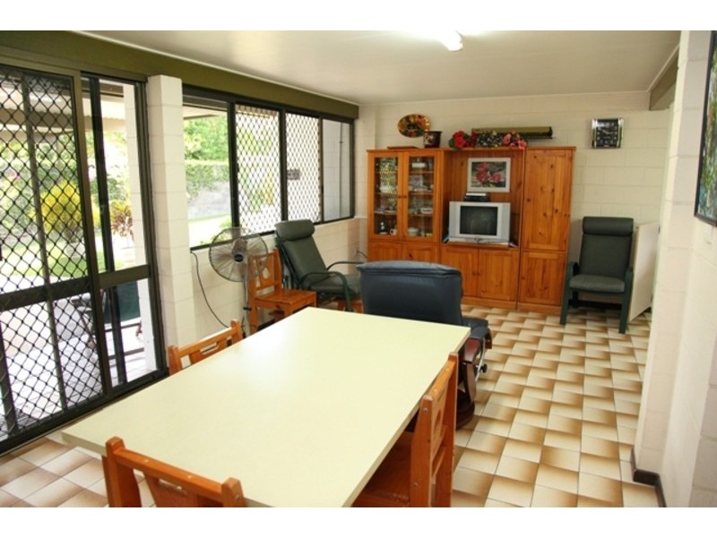 65 Wackett Street, Pallarenda QLD 4810