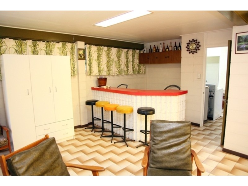 65 Wackett Street, Pallarenda QLD 4810