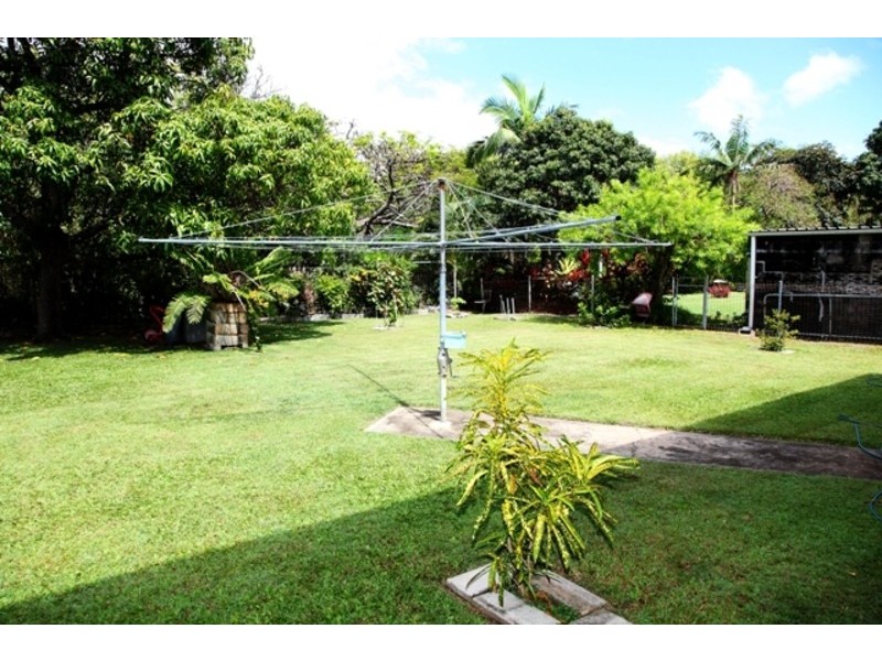 65 Wackett Street, Pallarenda QLD 4810