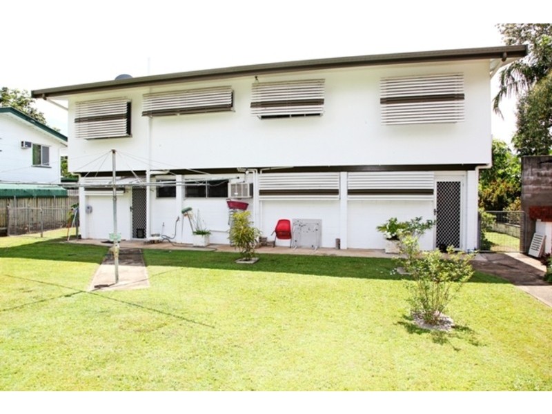 65 Wackett Street, Pallarenda QLD 4810