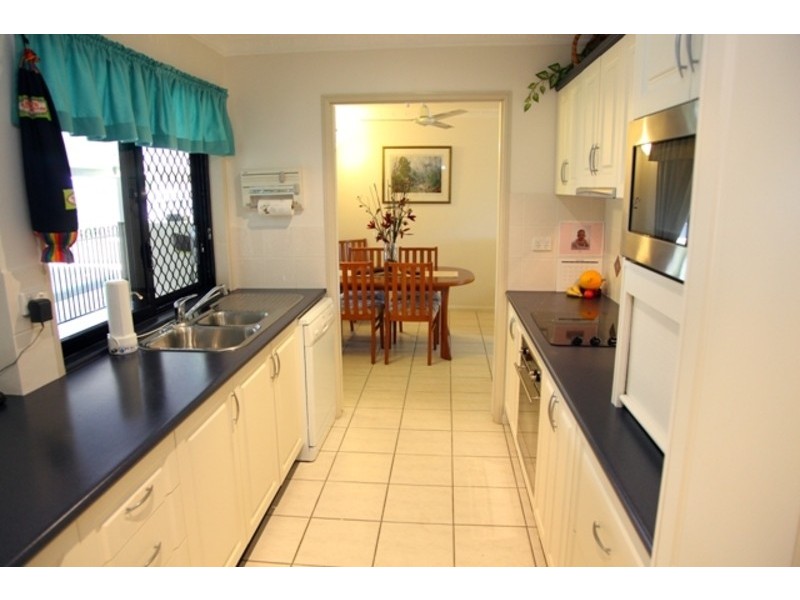 26 Bartels Close, Kirwan QLD 4817