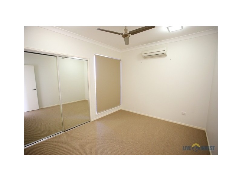 17 Hillock Crescent, Bushland Beach QLD 4818