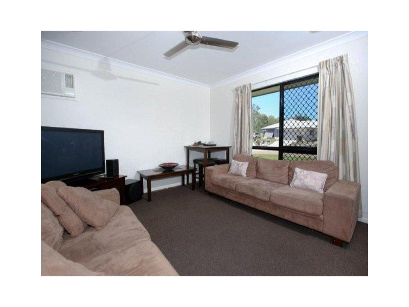 58 Woodwark Drive, Bushland Beach QLD 4818