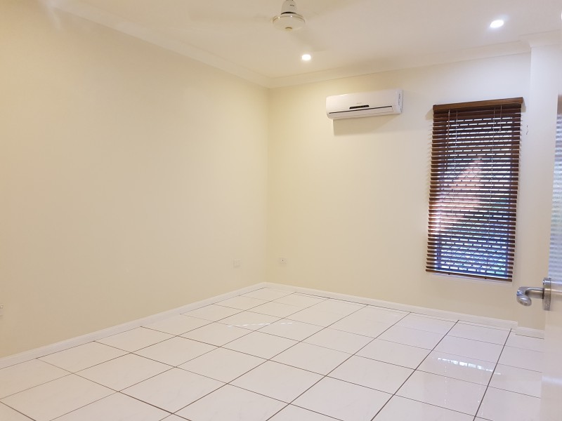 27 Manuka Court, Bushland Beach QLD 4818