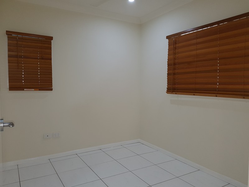 27 Manuka Court, Bushland Beach QLD 4818