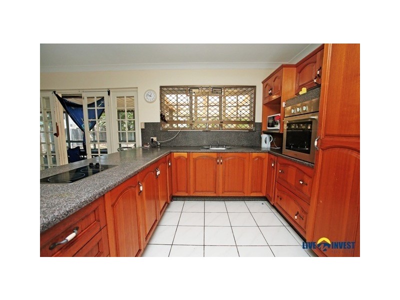 11 Jennifer Street, Kelso QLD 4815