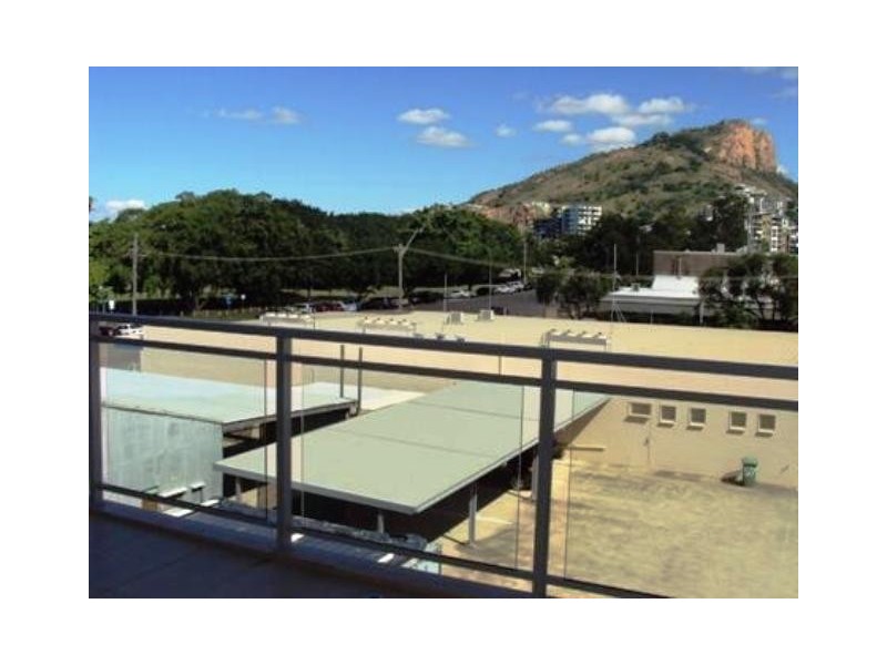 32/38 Morehead Street, South Townsville QLD 4810