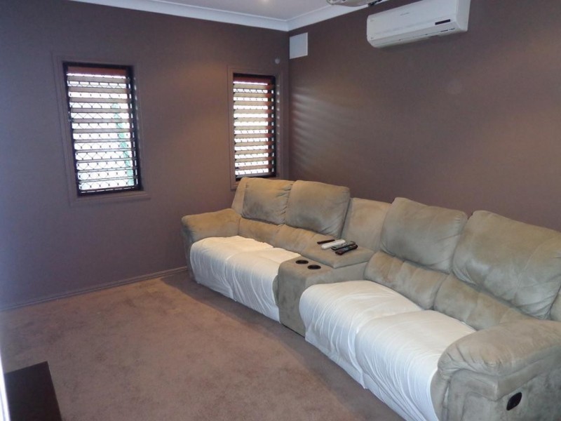 42 Yarra Crescent, Kelso QLD 4815