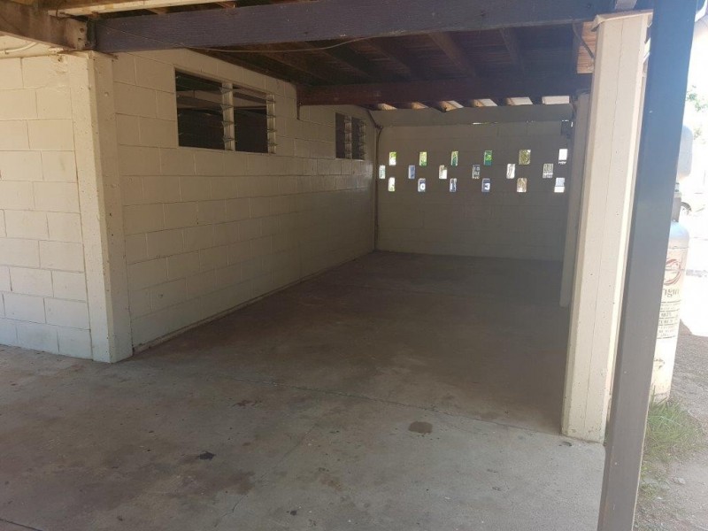 9 Kelso Street, Aitkenvale QLD 4814