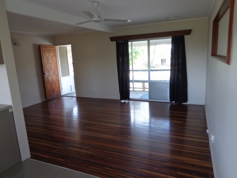 30 Merryl Street, Rasmussen QLD 4815