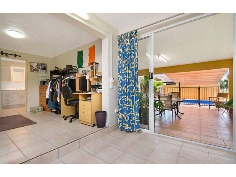 8 St James Drive, Belgian Gardens QLD 4810