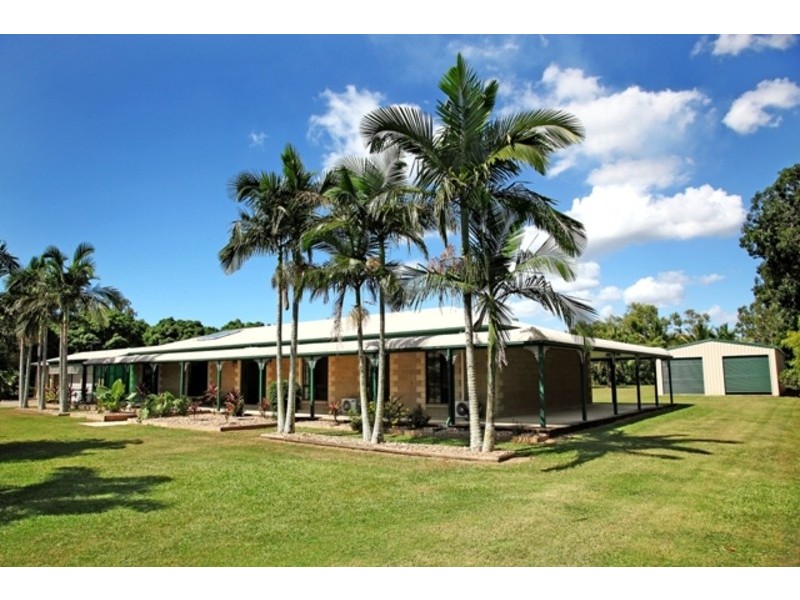 136 Toolakea Beach Road, Bluewater QLD 4818