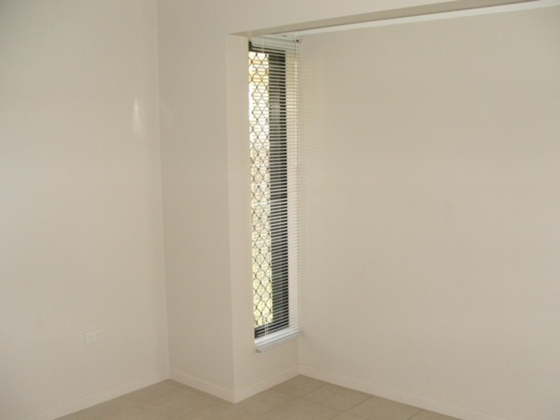 14 Laurie Motti Parade, Kirwan QLD 4817