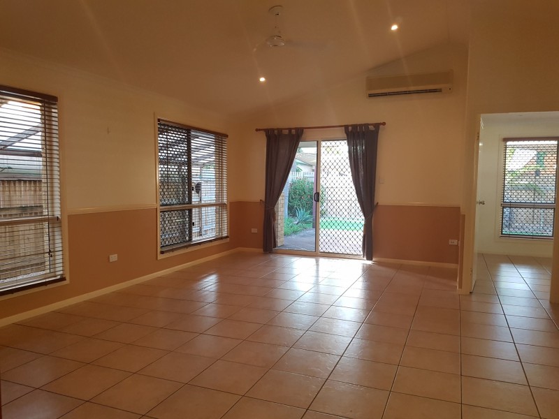 4 Carallia Place, Douglas QLD 4814