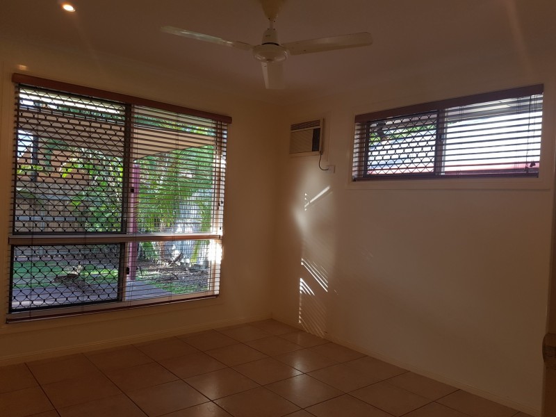 4 Carallia Place, Douglas QLD 4814