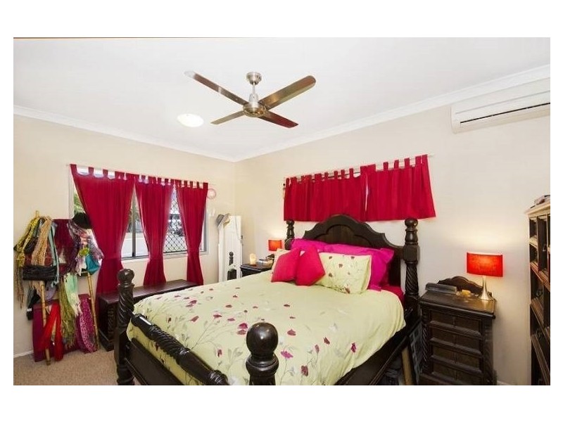 14 Mendi Drive, Bushland Beach QLD 4818