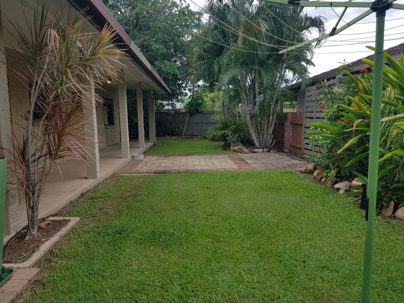 1 Pingel Court, Cranbrook QLD 4814