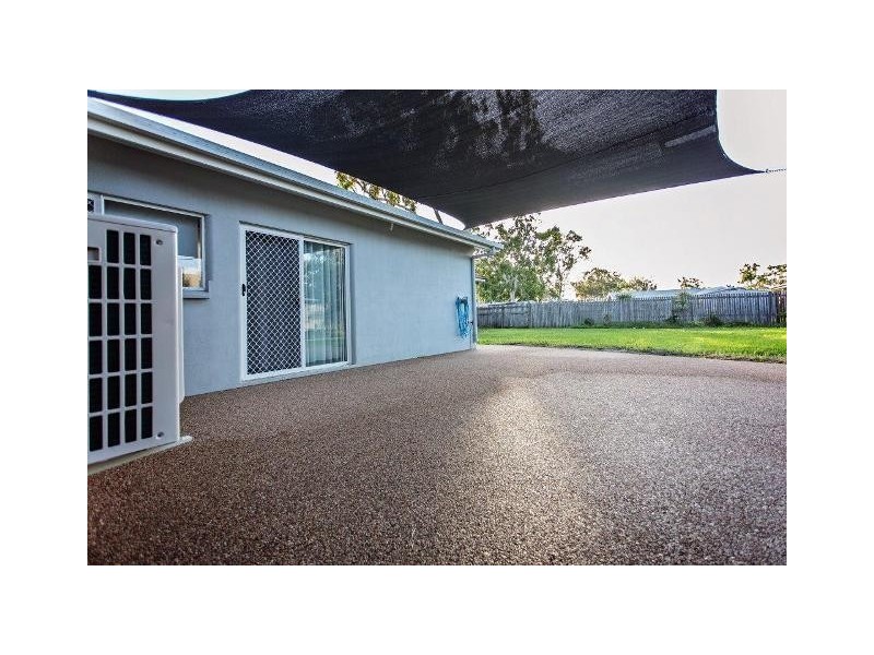 19 Elton Drive, Kelso QLD 4815