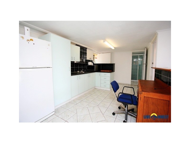 21 Etheridge Street, Mount Louisa QLD 4814