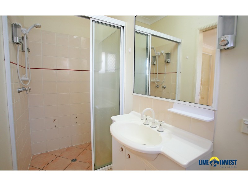 30 Lomond Street, Kirwan QLD 4817