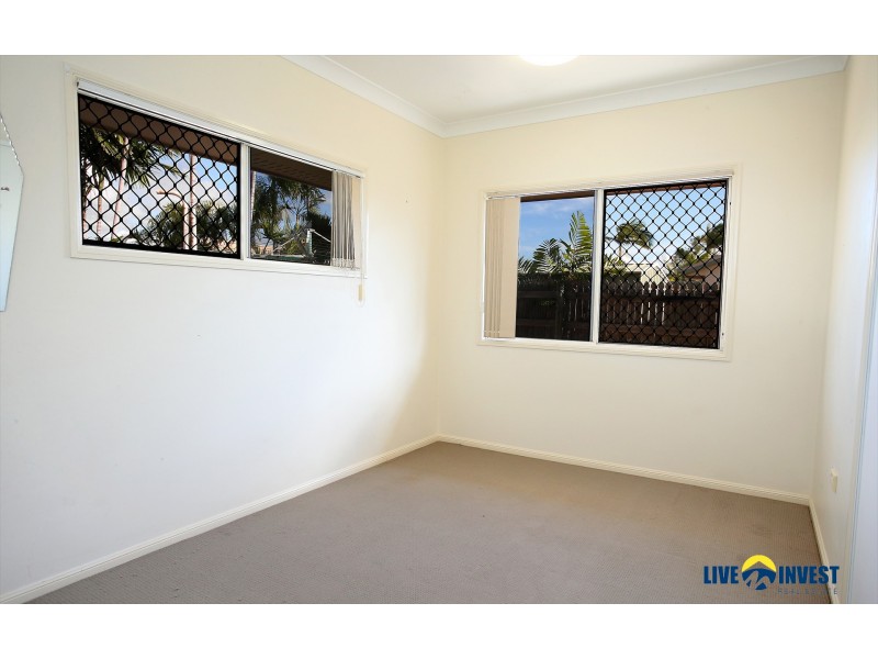 30 Lomond Street, Kirwan QLD 4817