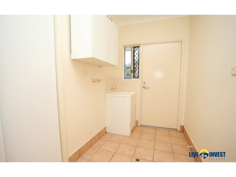 30 Lomond Street, Kirwan QLD 4817