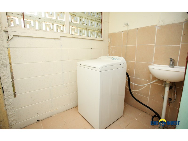 513 Ross River Road, Cranbrook QLD 4814