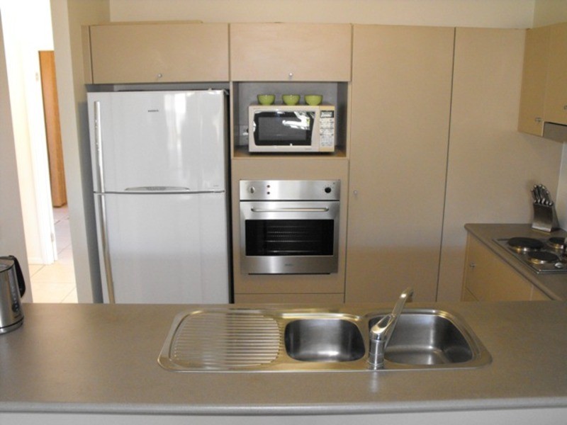 5/12-14 Martinez Avenue, West End QLD 4810