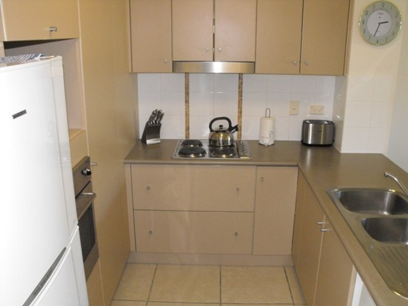 5/12-14 Martinez Avenue, West End QLD 4810