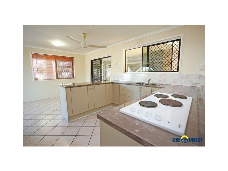 8 Eliza Street, Kelso QLD 4815