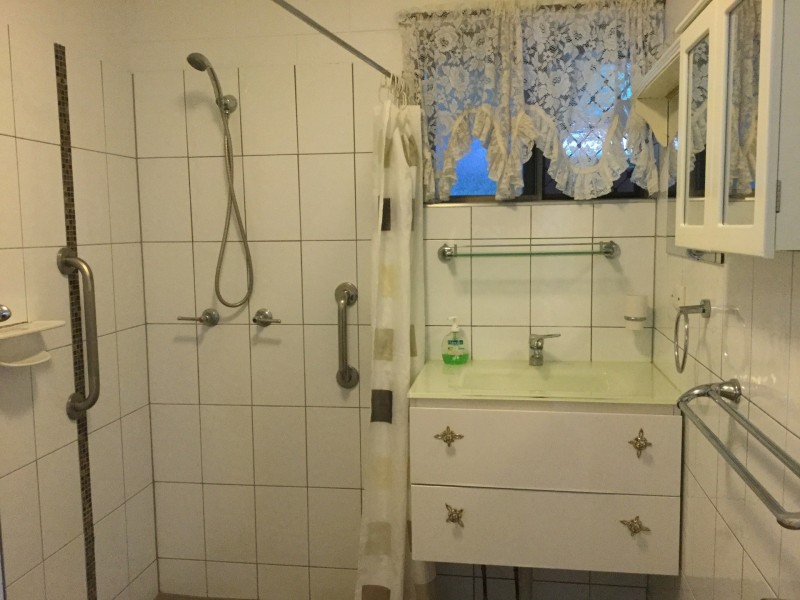 8 Munbilla Drive, Kelso QLD 4815