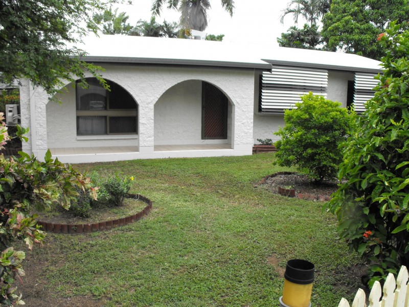 8 Munbilla Drive, Kelso QLD 4815