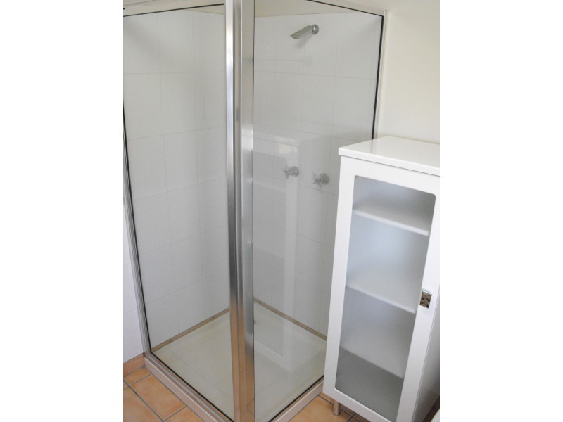 2 Latchford Street, Pimlico QLD 4812