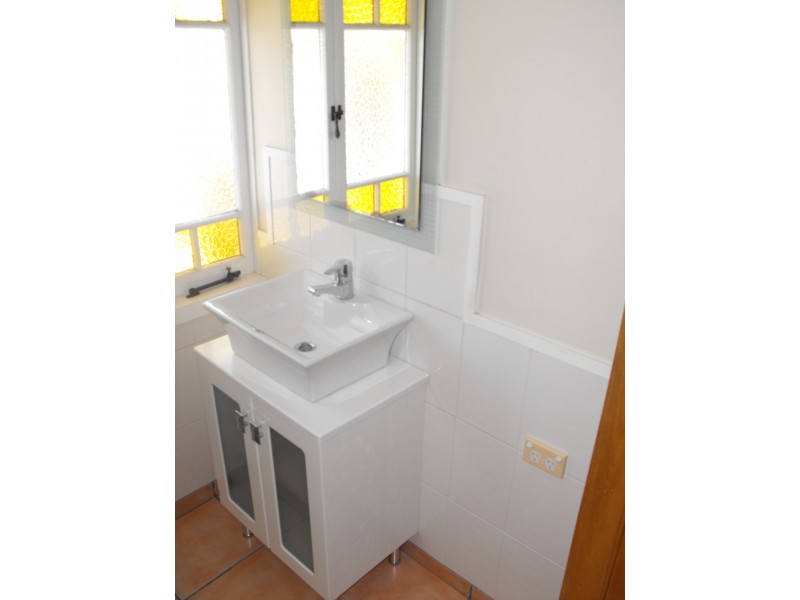 2 Latchford Street, Pimlico QLD 4812