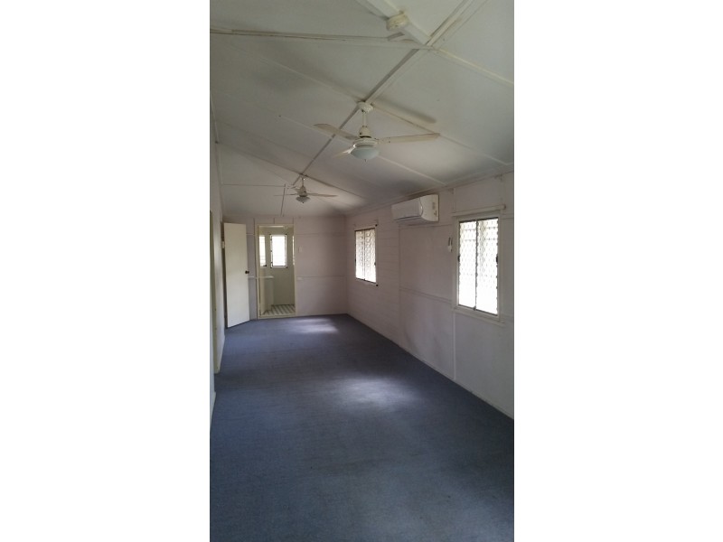 1/14 Ackers Street, Hermit Park QLD 4812