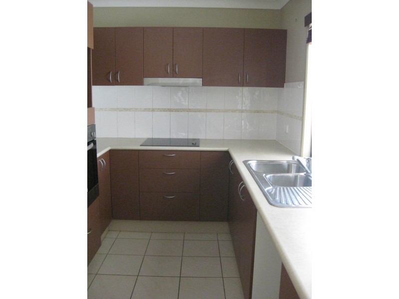 4 Ulysses Drive, Mount Louisa QLD 4814