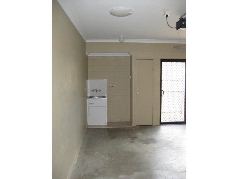 4 Ulysses Drive, Mount Louisa QLD 4814