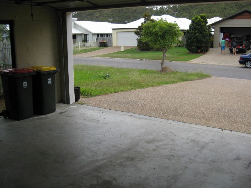 4 Ulysses Drive, Mount Louisa QLD 4814