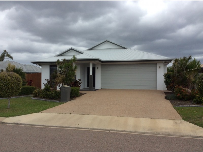 43 Shoalhaven Circuit, Bohle Plains QLD 4817