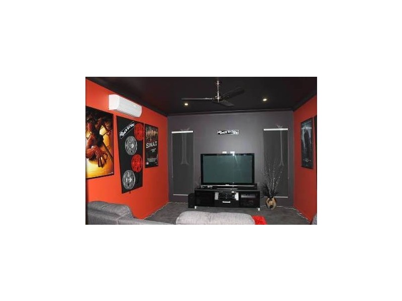 43 Shoalhaven Circuit, Bohle Plains QLD 4817