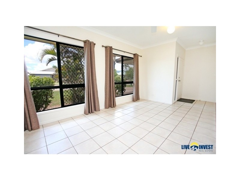 31 Lomond Street, Kirwan QLD 4817