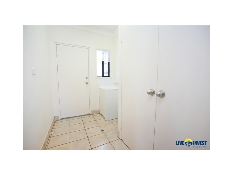 31 Lomond Street, Kirwan QLD 4817