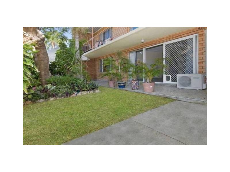 3/18A Carr Street, Hermit Park QLD 4812