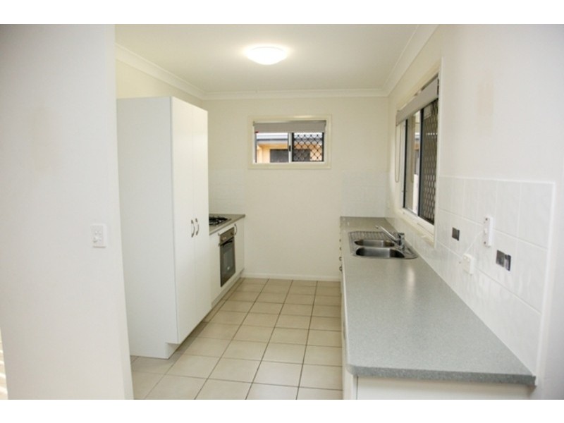 17 Bluewren Drive, Kelso QLD 4815