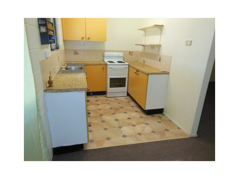 29 Canterbury Road, Kirwan QLD 4817