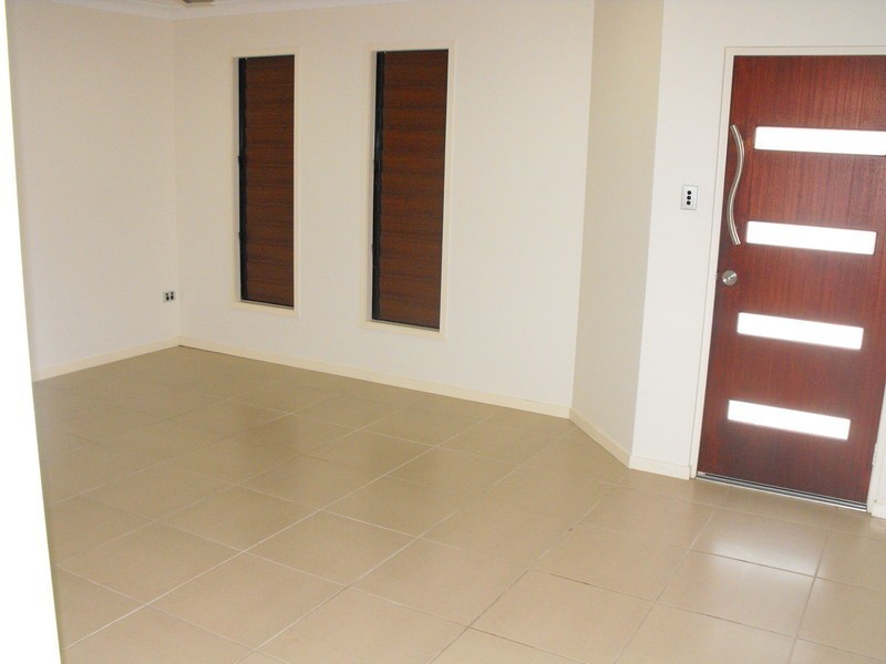 122 Daintree Drive, Bushland Beach QLD 4818