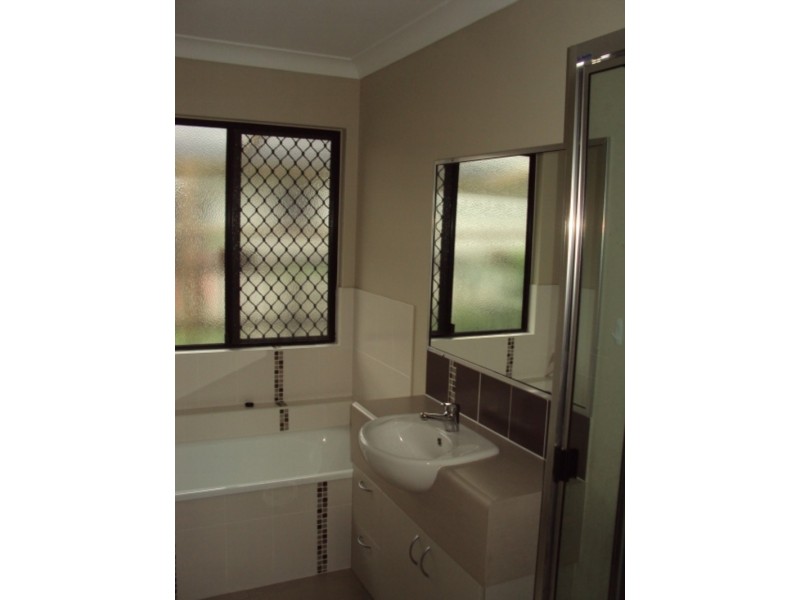 18 Chesterton Court, Kirwan QLD 4817