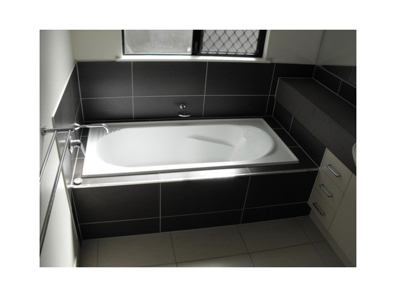 18 Palomar Court, Mount Louisa QLD 4814