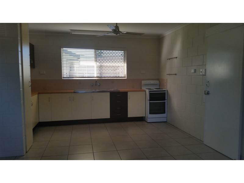 3B Violet Street, Rasmussen QLD 4815